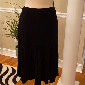 Skirt.   Full skirt.  Chico’s Travelers